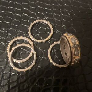 Be-Je Designs 5 Stack Rings Size 7 | 14K Gold & Rhodium Plated | Black/Gold Set